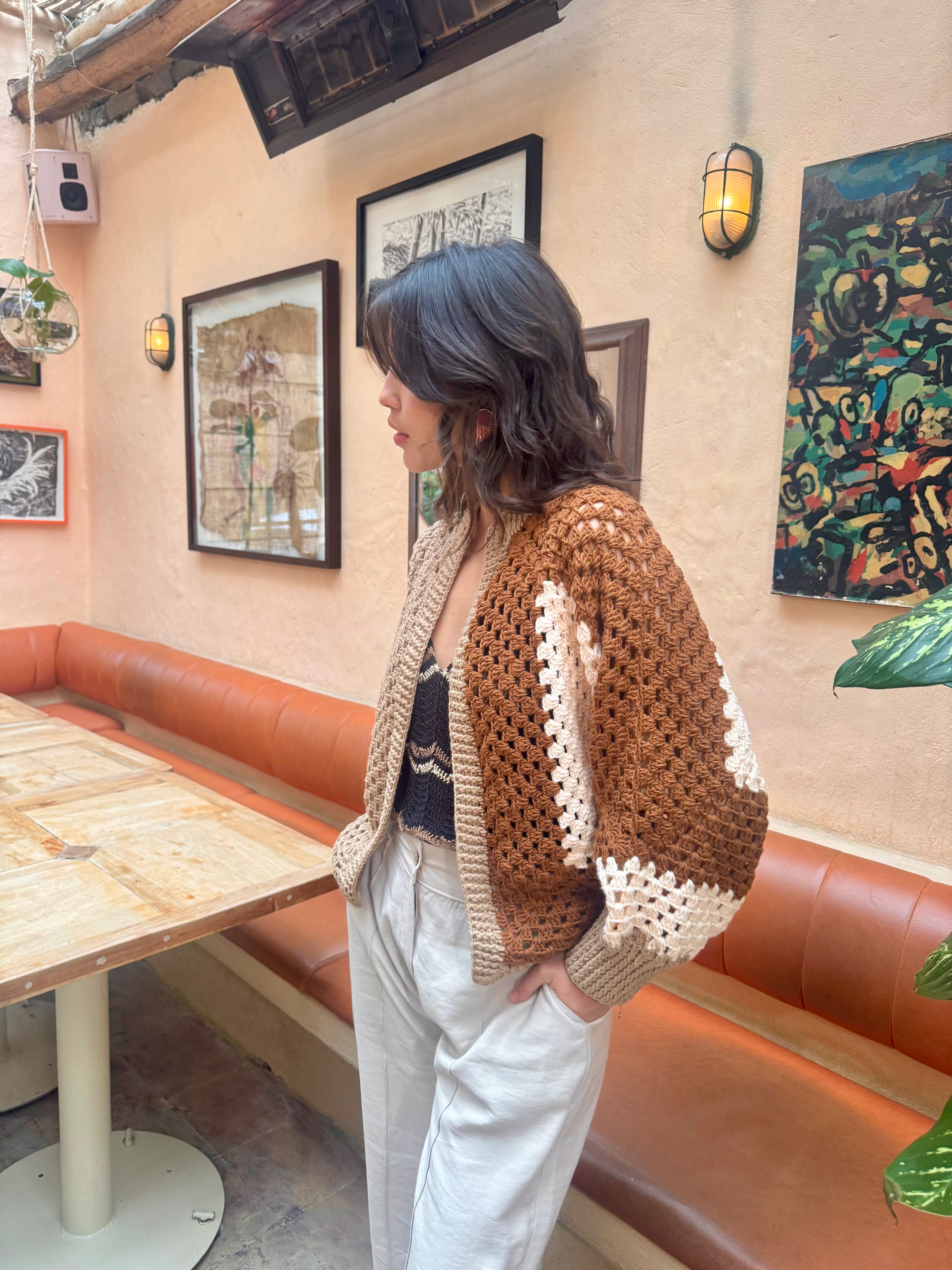 Cárdigan Camel Tejido a Mano