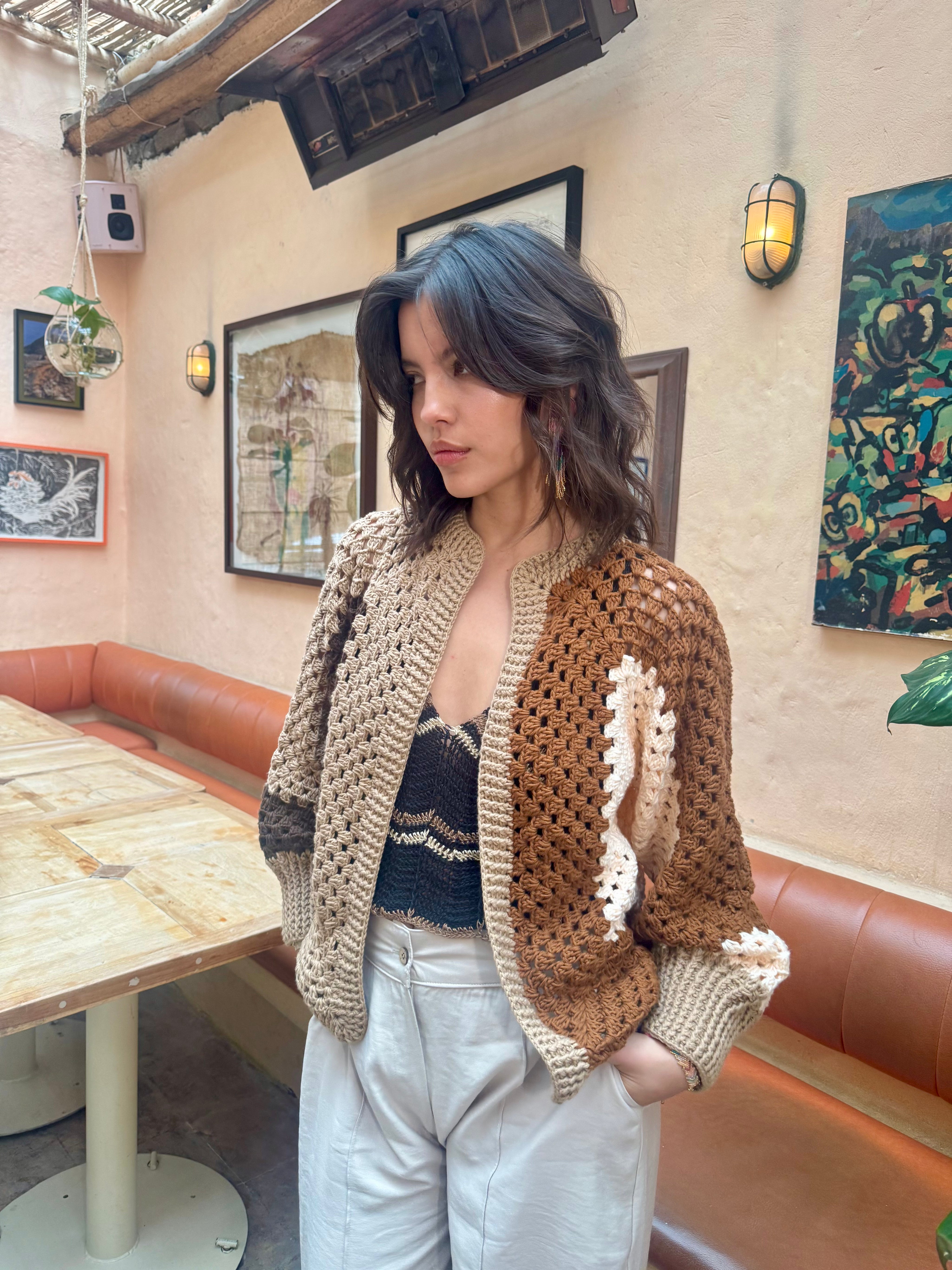 Cárdigan Camel Tejido a Mano
