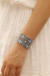 Pulsera Wayuu Girl Power - Celestial Dune